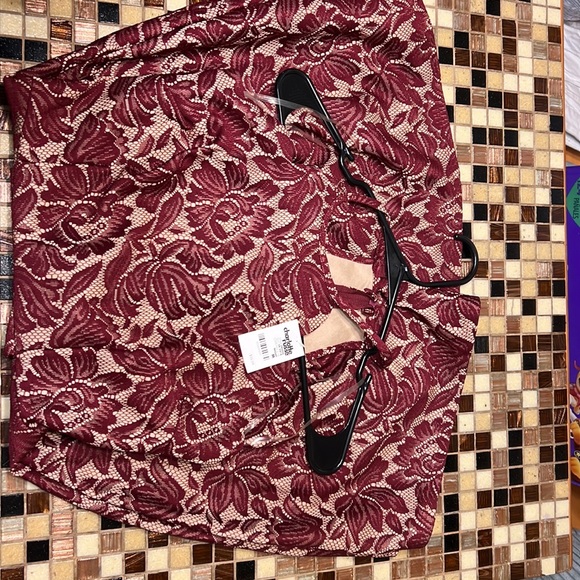 Dress - Picture 2 of 3